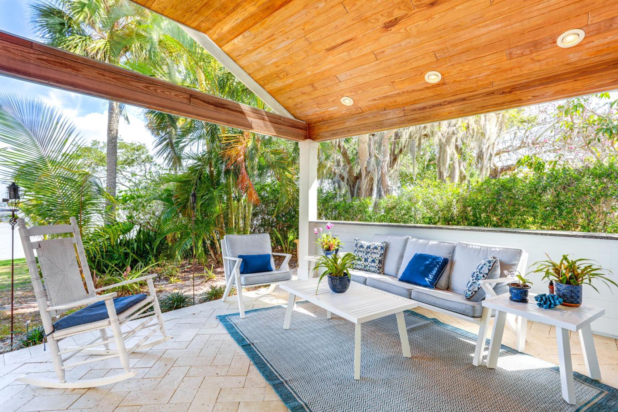 Villa Waterfront Stuart Oasis With Hot Tub And Dock! Exterior foto