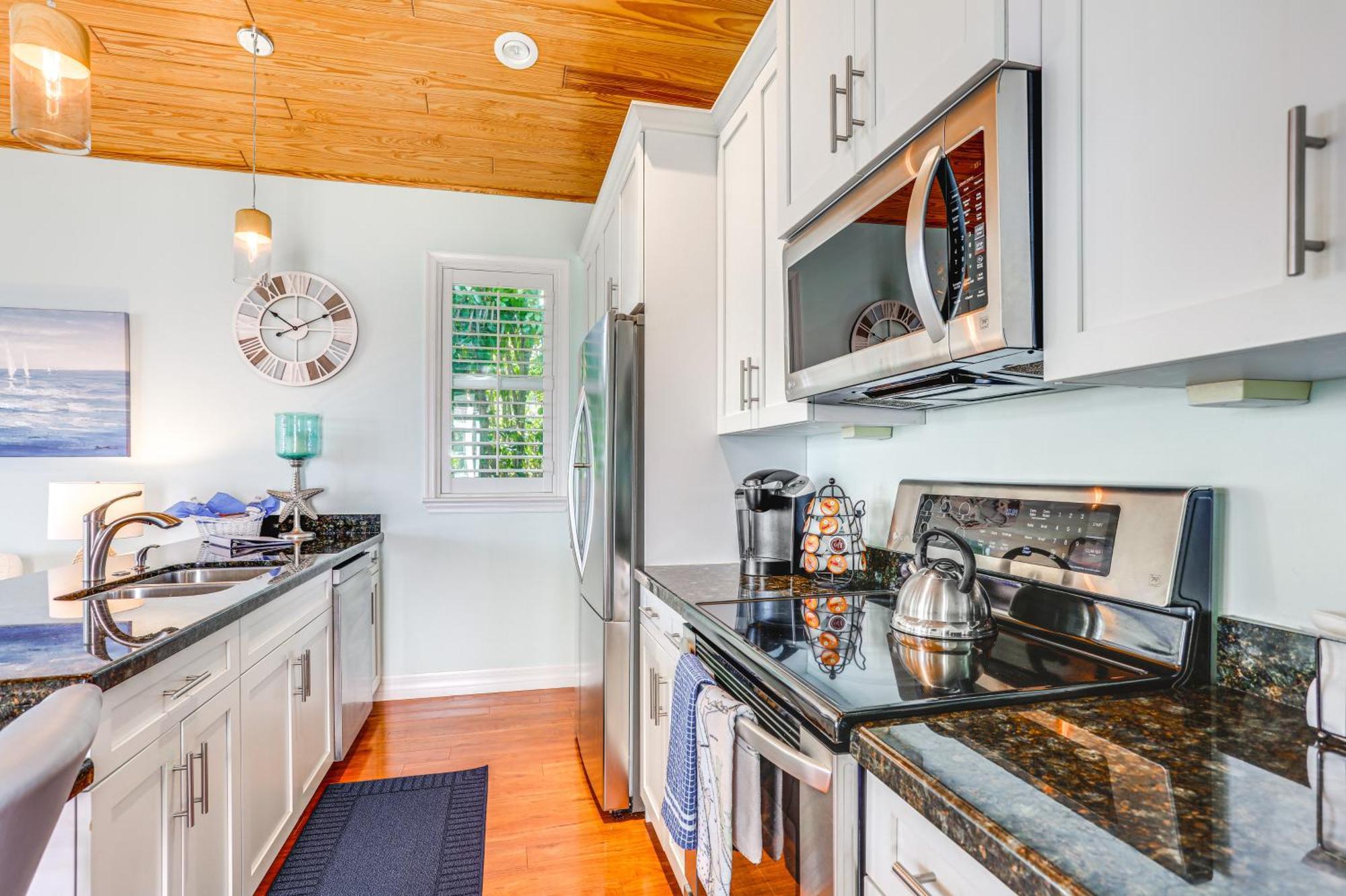 Villa Waterfront Stuart Oasis With Hot Tub And Dock! Exterior foto